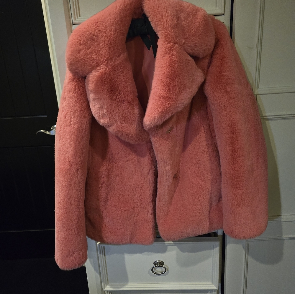 Pink faux fur coat with gold button detail size Medium